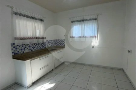 Casa para alugar com 2 quartos no Centro, Vinhedo, SP