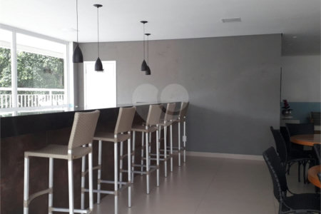 Apartamento à venda com 3 quartos, sendo 1 suíte, em Jardim Umarizal, São Paulo, SP