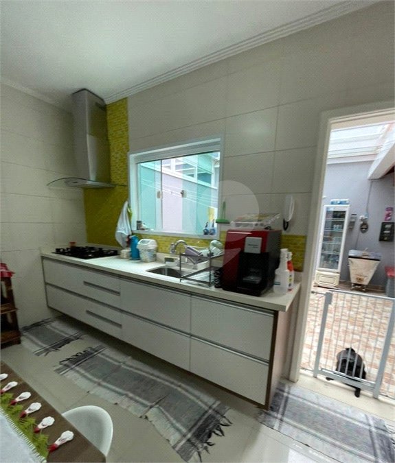 Sobrado à venda com 3 quartos, sendo 1 suíte, em Jardim Umuarama, São Paulo, SP