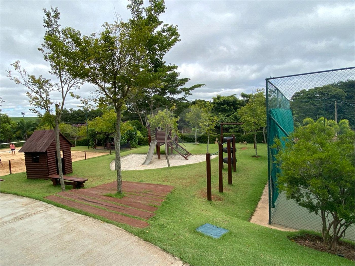 Casa à venda com 4 suítes em Residencial Jatibela, Campinas, SP