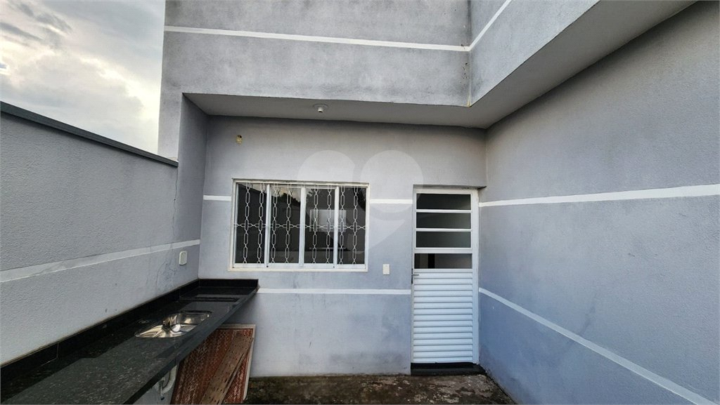 Casa à venda com 2 quartos, sendo 1 suíte, em Residencial Vila Martins, Salto, SP