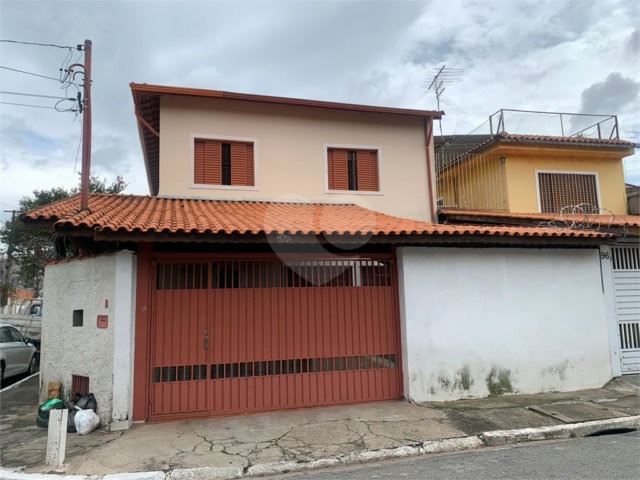 Sobrado à venda com 5 quartos, sendo 2 suítes,  em Jaçanã, São Paulo, SP