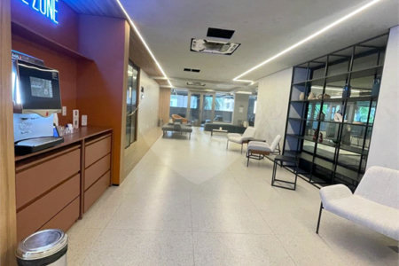 Apartamento à venda com 3 quartos, sendo 1 suíte, em Indianópolis, São Paulo, SP
