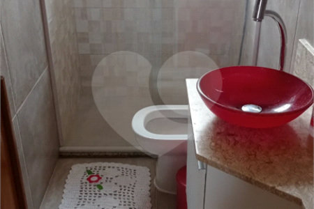 Casa à venda com 3 quartos, sendo 1 suíte, no condomínio Mirante de São Bernardo, São Bernardo do Campo - SP