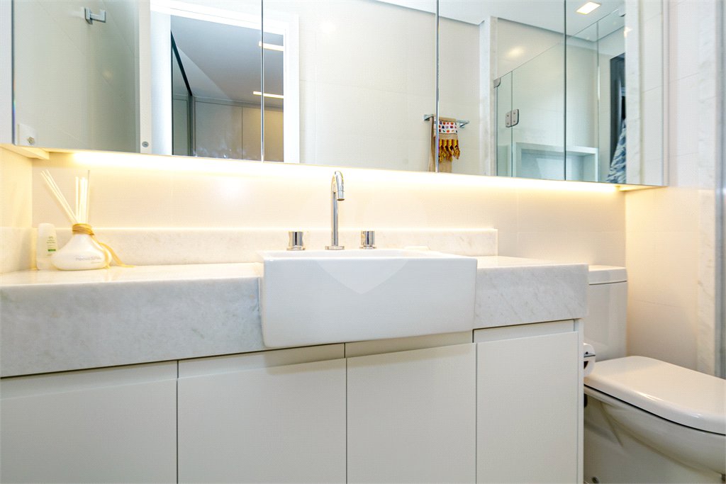 Apartamento à venda com 3 suítes em Brooklin, São Paulo, SP
