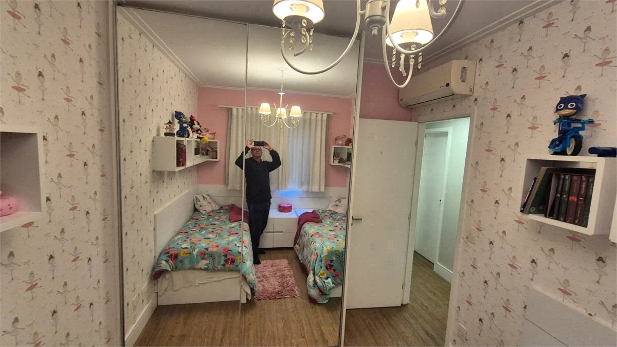 Apartamento à venda com 3 quartos, sendo 1 suíte, em Jardim Arpoador, São Paulo, SP