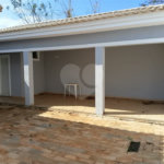 Casa à venda com 3 quartos, sendo 1 suíte,  no condomínio Residencial Eldorado, São Carlos - SP