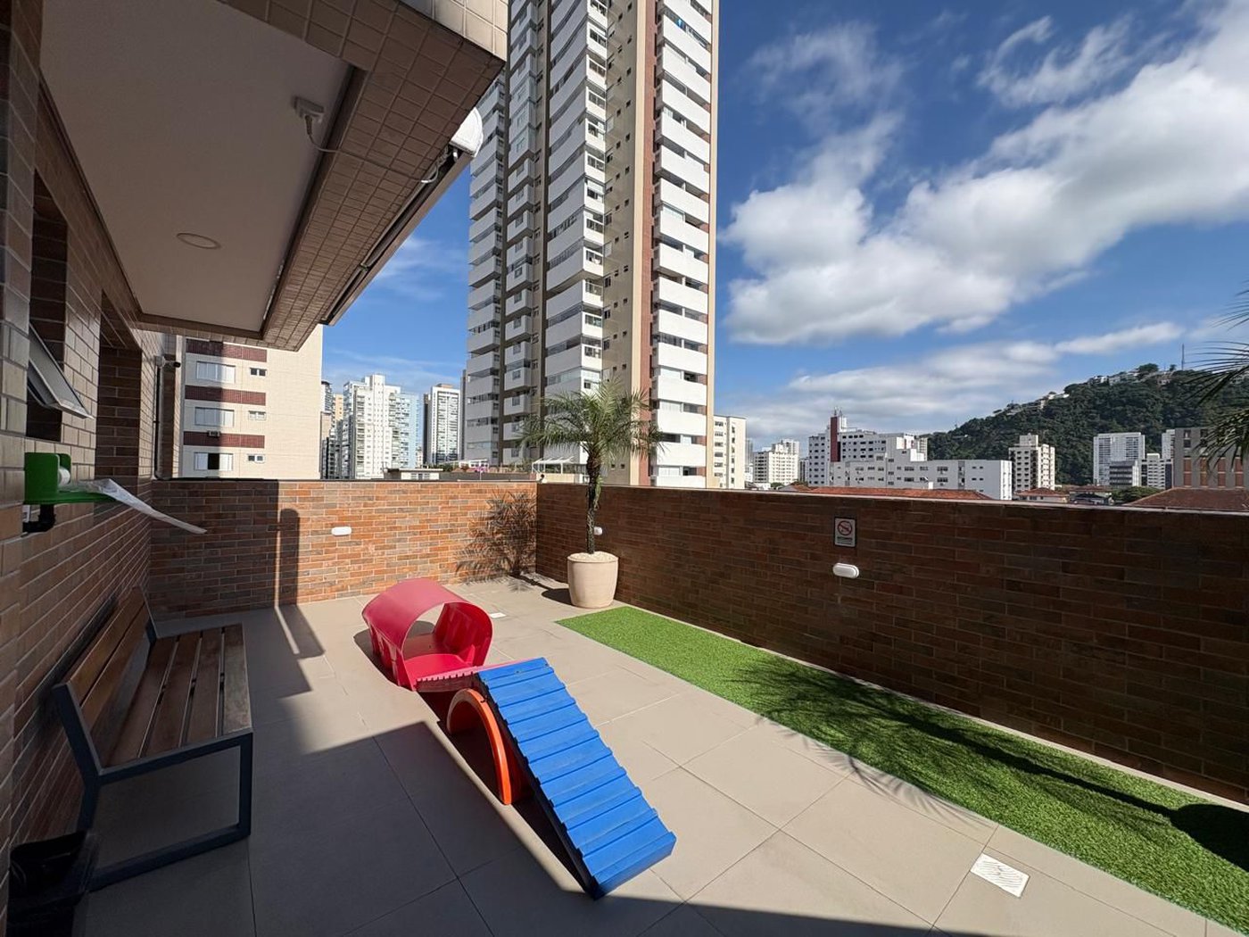 Apartamento com 2 dormitórios à venda, 66 m² por R$ 800.000,00 - Campo Grande - Santos/SP