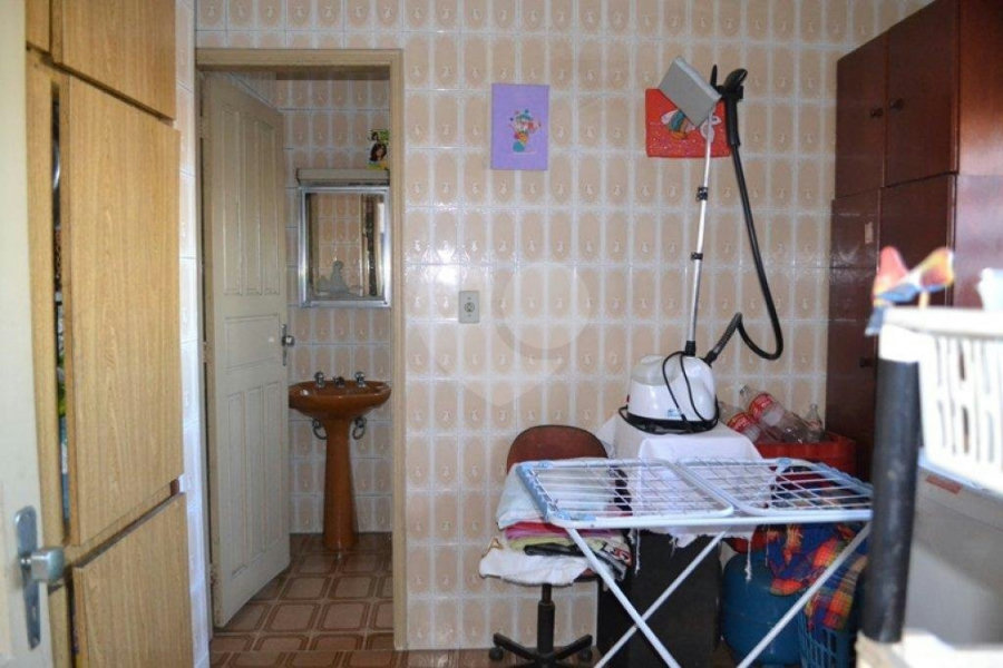 Sobrado à venda com 2 quartos em Vila Nivi, São Paulo, SP