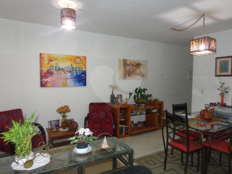 Apartamento à venda com 2 quartos, sendo 1 suíte, em Jardim Amaralina, São Paulo, SP