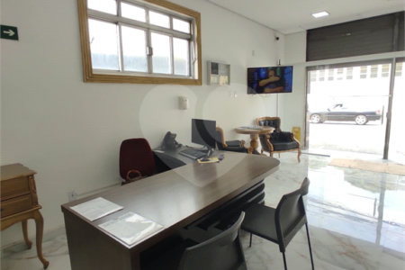 Prédio à venda em Chora Menino, São Paulo, SP