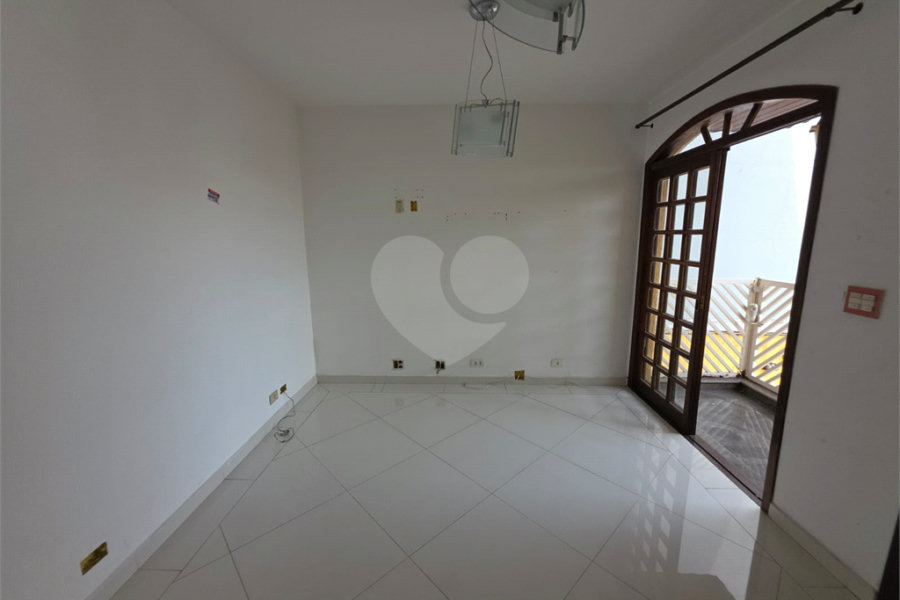 Sobrado à venda com 5 quartos, sendo 2 suítes, em Casa Verde, São Paulo, SP