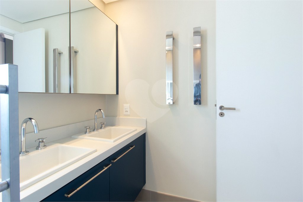 Apartamento à venda com 3 suítes em Brooklin, São Paulo, SP