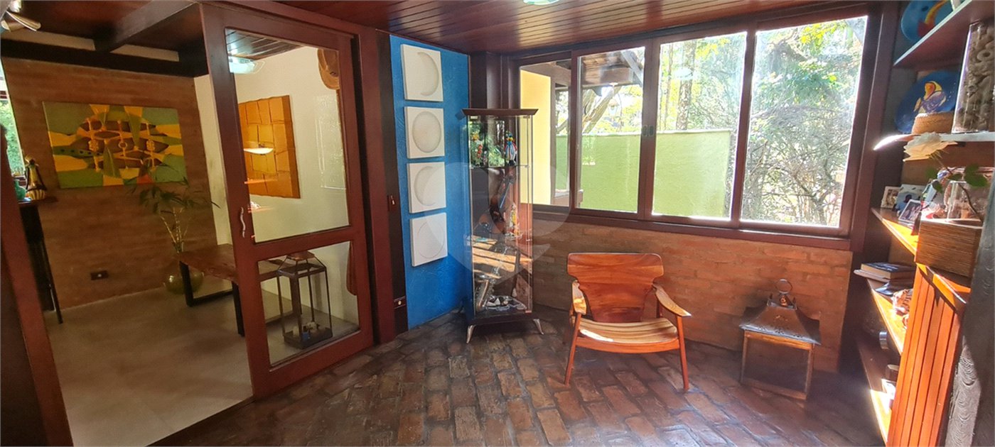 Casa à venda com 4 suítes em Serra da Cantareira, Mairiporã, SP