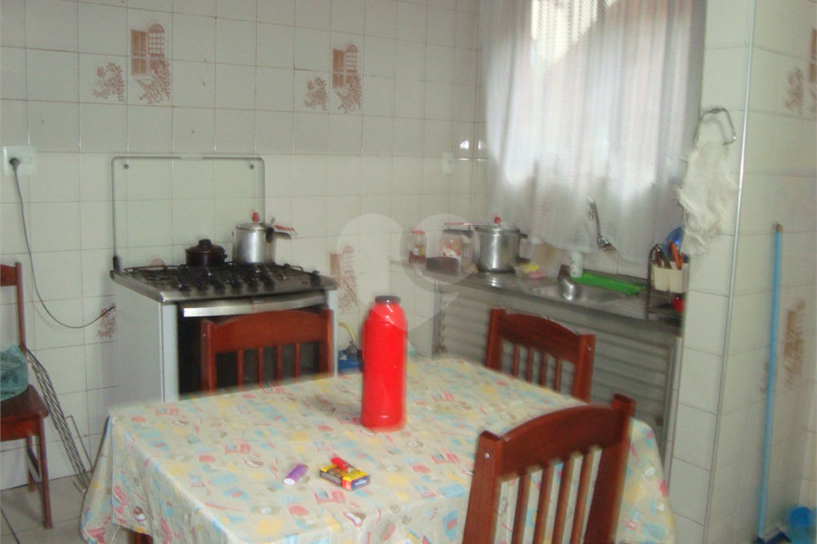 Sobrado à venda com 7 quartos, sendo 1 suíte, em Santana, São Paulo, SP