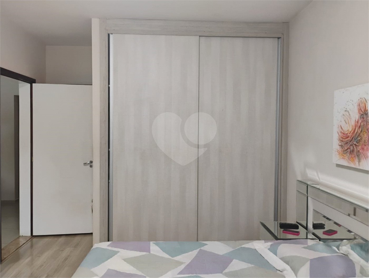Casa à venda com 3 quartos, sendo 1 suíte,  em Vila Suissa, Mogi das Cruzes, SP