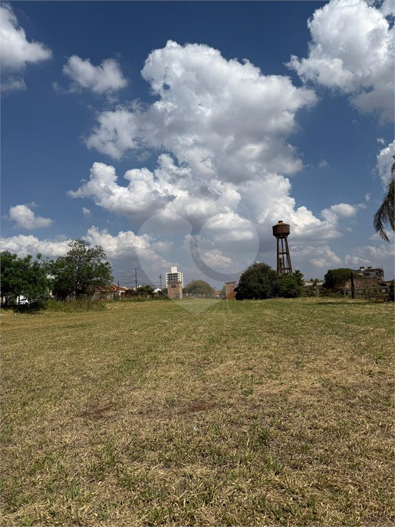 Terreno à venda em Vila Xavier (vila Xavier), Araraquara, SP