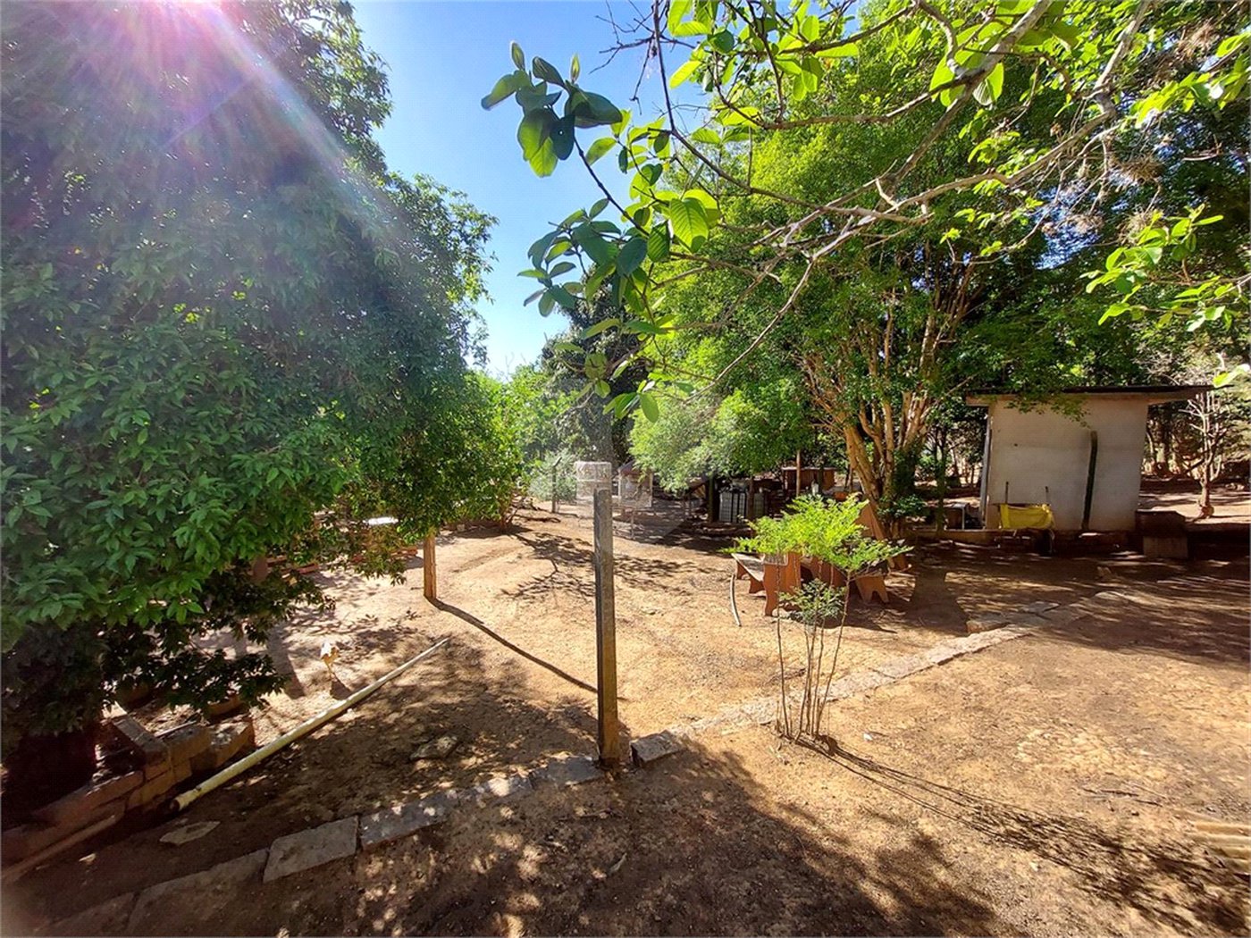 Chácara à venda com 2 quartos em Bosque, Vinhedo, SP