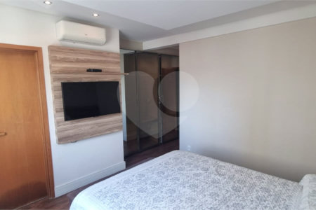Apartamento à venda com 3 suítes em Santa Teresinha, São Paulo, SP