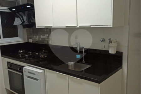 Apartamento à venda com 3 quartos, sendo 1 suíte, em Tatuapé, São Paulo, SP