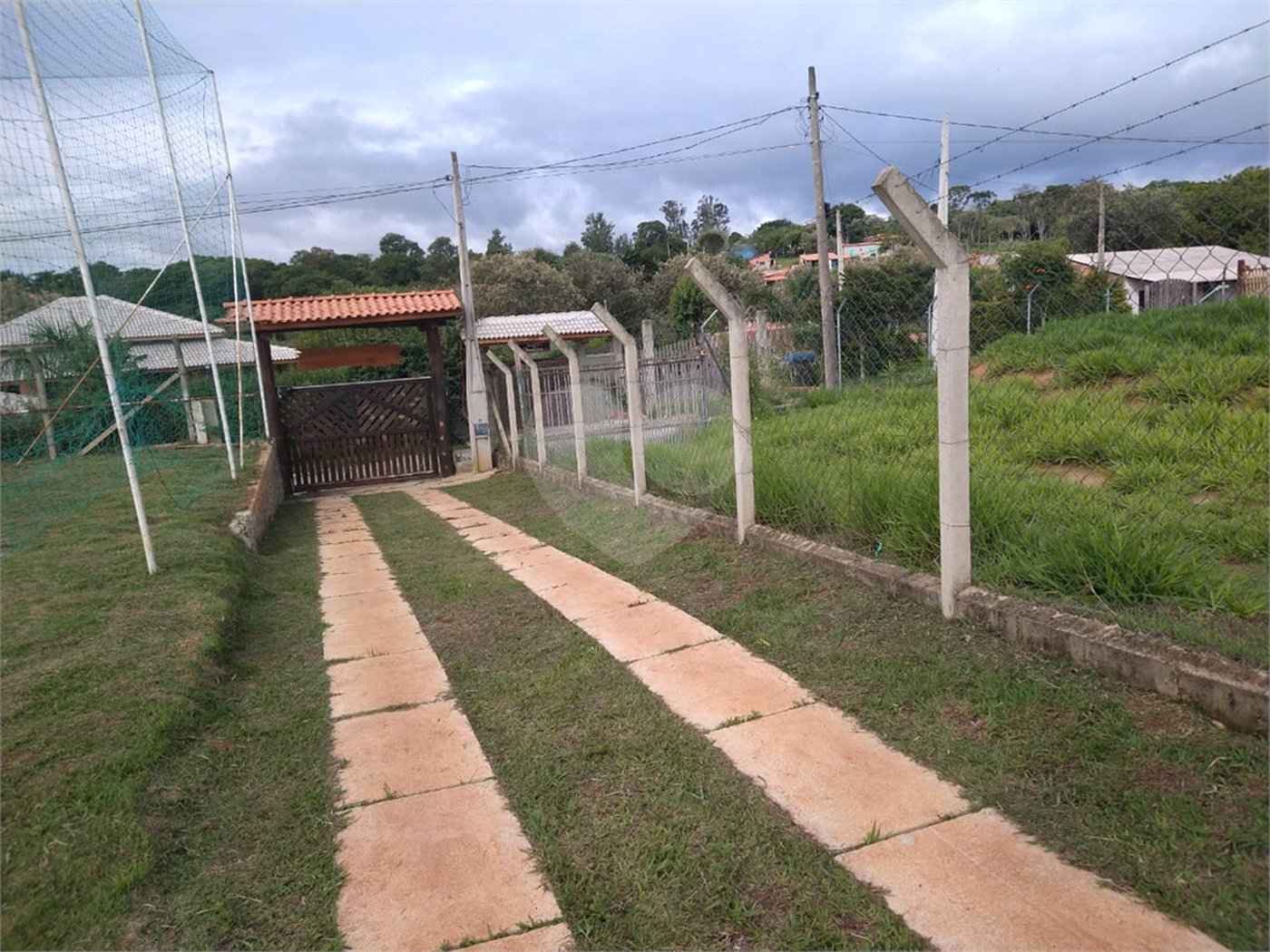Chácara à venda com 4 quartos, sendo 3 suítes, em Jundiaquara, Araçoiaba da Serra, SP