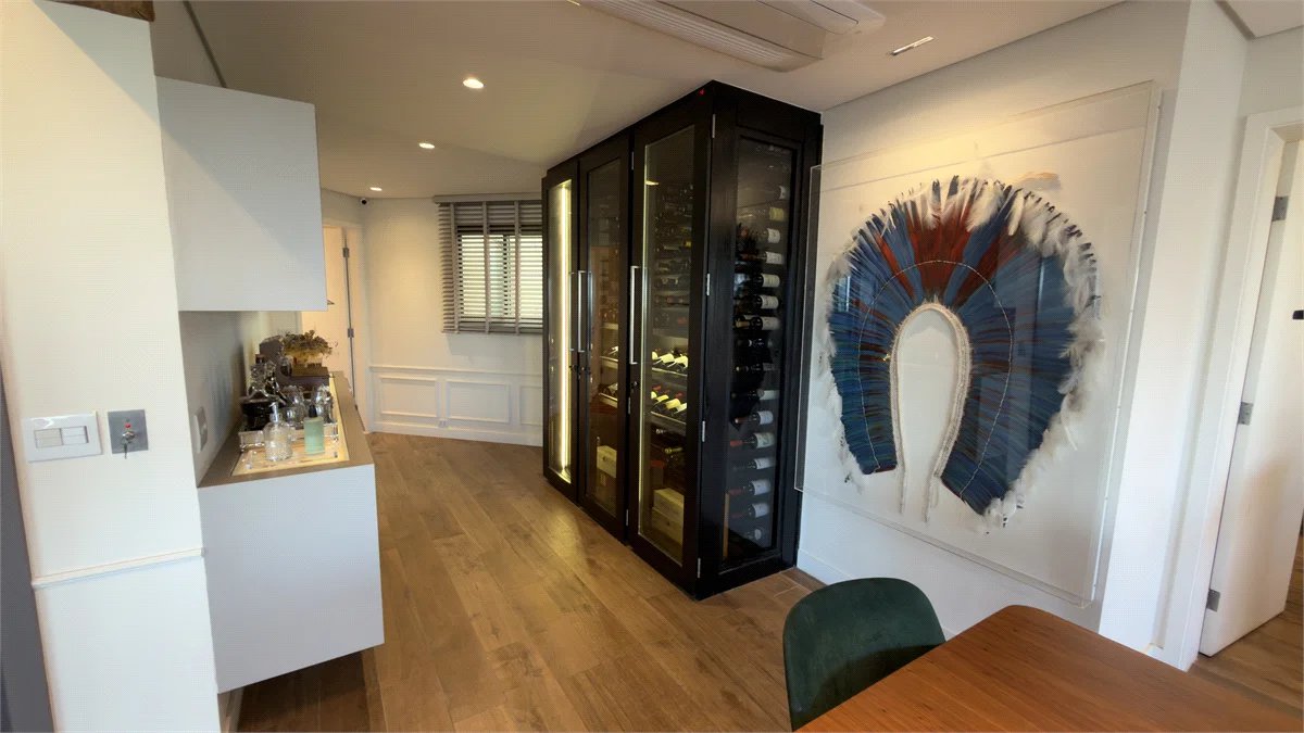 Apartamento à venda ou para alugar com 4 suítes em Jardim Fonte do Morumbi, São Paulo, SP