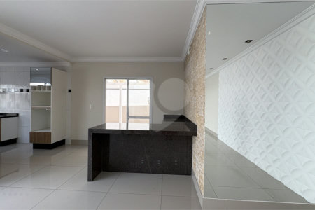 Casa à venda com 3 suítes no condomínio Belvedere II, Votorantim - SP