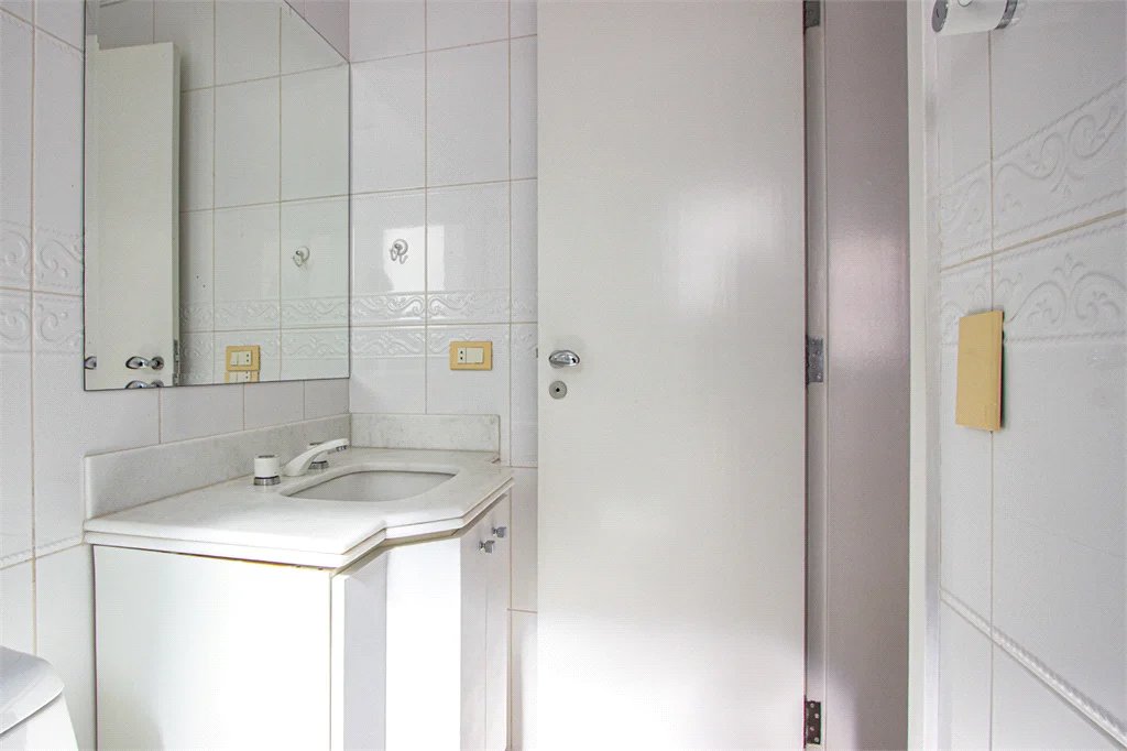 Apartamento à venda com 4 quartos, sendo 3 suítes,  em Cidade Monções, São Paulo, SP
