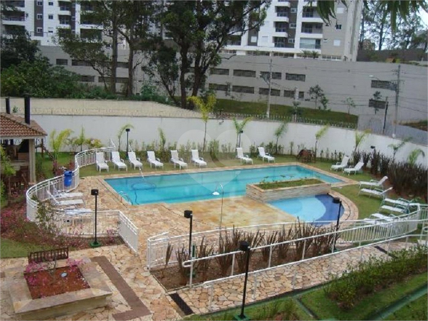 Apartamento para alugar com 2 quartos em Parque Reboucas, São Paulo, SP