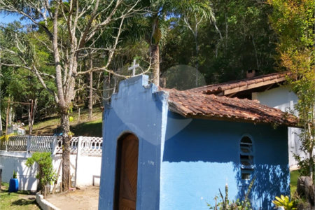 Sítio à venda com 2 quartos, sendo 1 suíte, no Centro, Salesópolis, SP