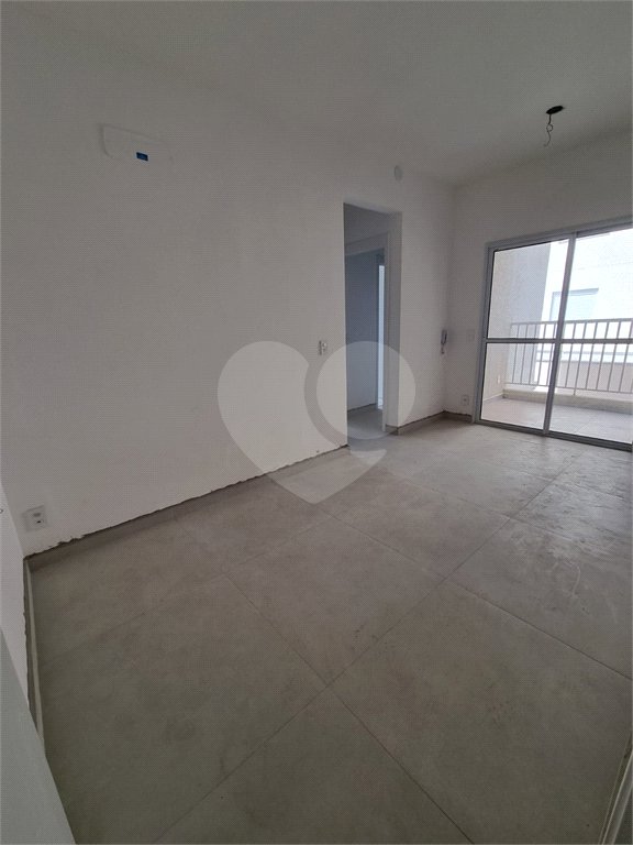 Apartamento à venda com 2 quartos, sendo 1 suíte, em Jardim Santo Antônio, Valinhos, SP