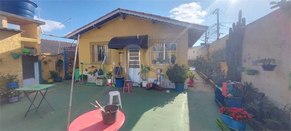 Casa Térrea à venda com 3 quartos em Terra Preta (terra Preta), Mairiporã, SP