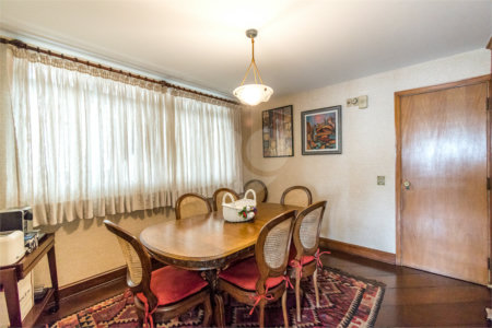 Apartamento à venda com 4 quartos, sendo 2 suítes, em Jardim Paulista, São Paulo, SP