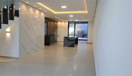 Duplex à venda com 3 quartos, sendo 1 suíte, em Tabapiri, Porto Seguro, BA