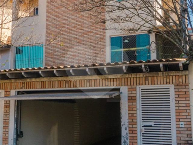 Sobrado à venda com 3 quartos, sendo 2 suítes,  em Butantã, São Paulo, SP