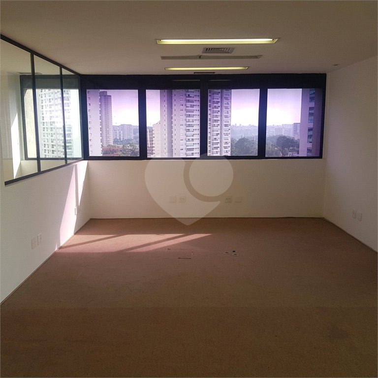 Sala à venda em Alto da Boa Vista, São Paulo, SP