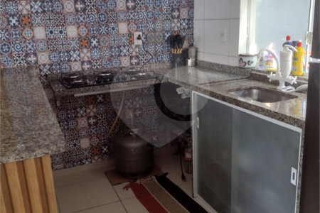 Casa à venda com 2 suítes no condomínio Residencial Camila., Rio de Janeiro - RJ
