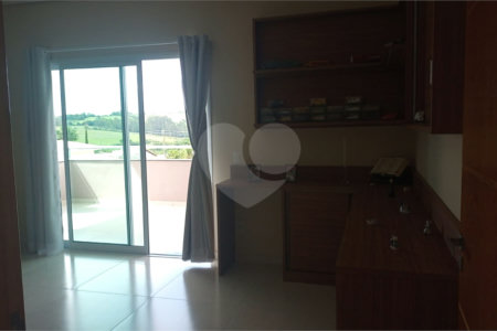 Casa à venda com 5 suítes no condomínio Village da Serra, Araçoiaba da Serra - SP