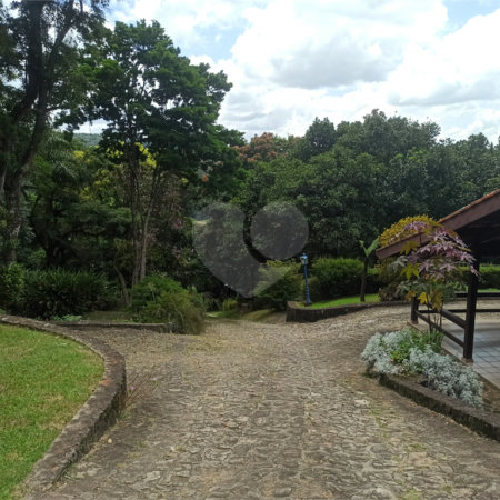 Sítio à venda com 13 quartos, sendo 4 suítes,  em Portão, Atibaia, SP