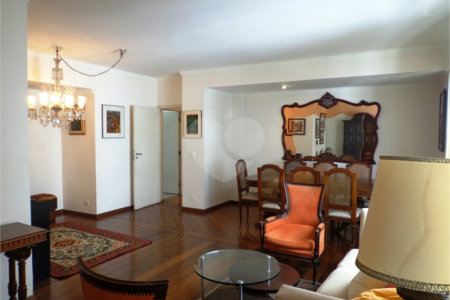 Apartamento à venda com 3 quartos, sendo 1 suíte, em Santa Cecília, São Paulo, SP