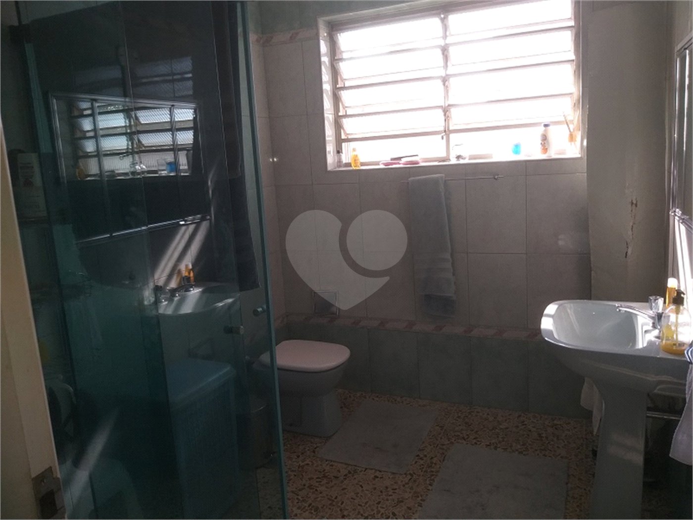 Casa à venda com 4 quartos, sendo 1 suíte, em Vila Galvão, Guarulhos, SP
