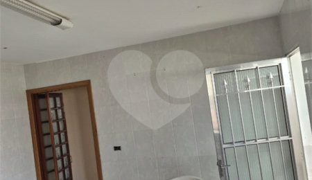Sobrado à venda com 4 quartos, sendo 2 suítes, em Imirim, São Paulo, SP