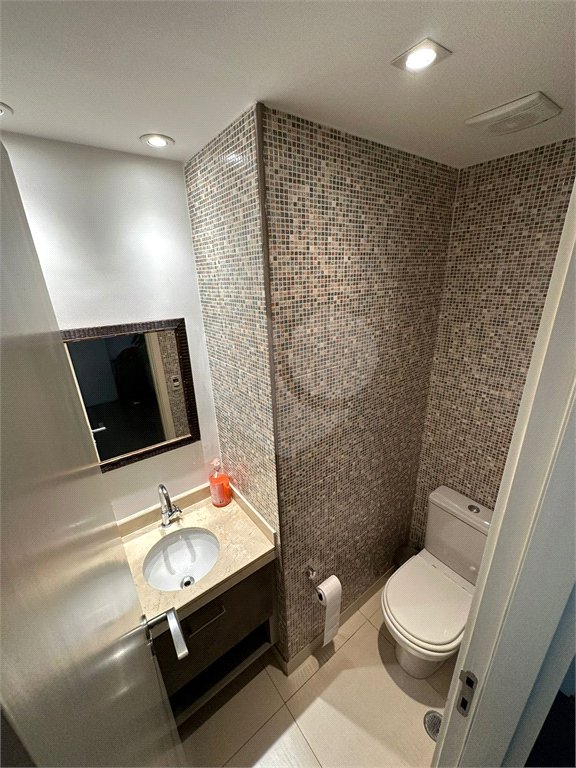 Apartamento à venda com 3 suítes em Santana, São Paulo, SP