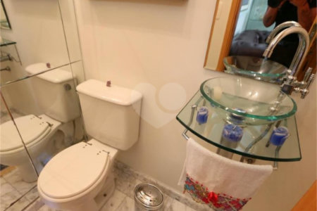 Apartamento à venda com 3 suítes em Vila Andrade, São Paulo, SP