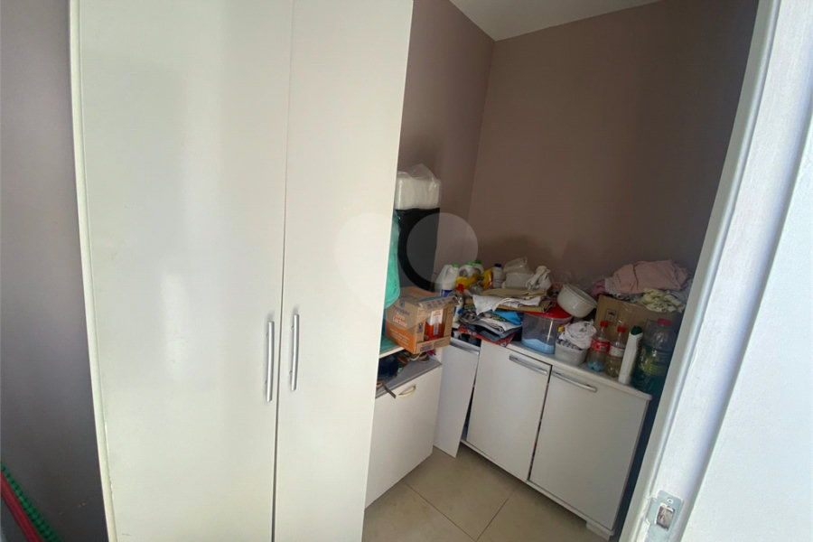 Sobrado à venda com 3 quartos, sendo 1 suíte, em Tremembé, São Paulo, SP