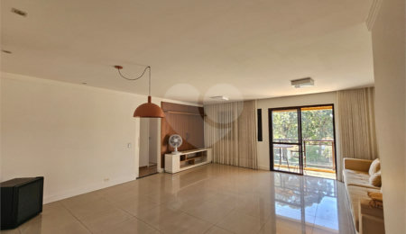 Apartamento para alugar com 3 quartos, sendo 1 suíte,  em Alto da Boa Vista, São Paulo, SP