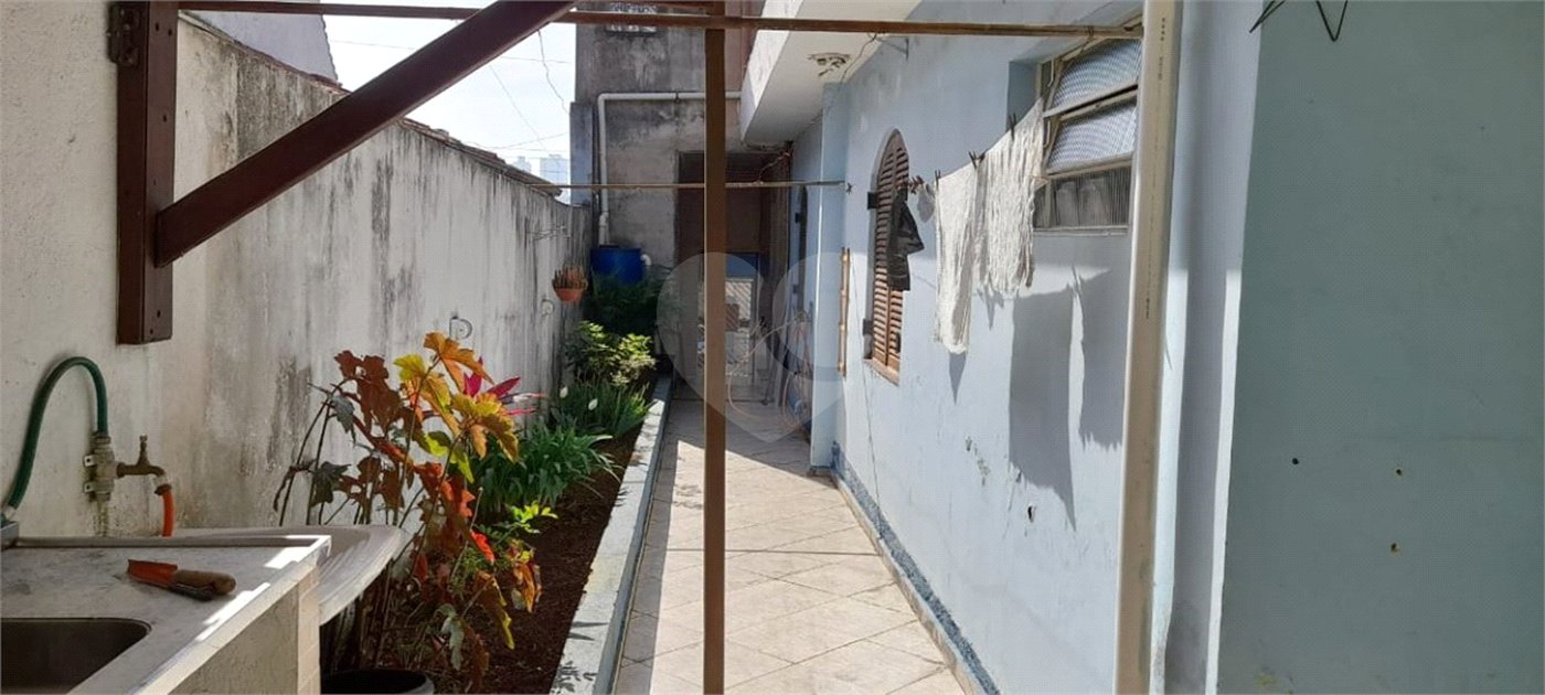 Sobrado à venda com 6 quartos, sendo 3 suítes, em Vila Divina Pastora, São Paulo, SP