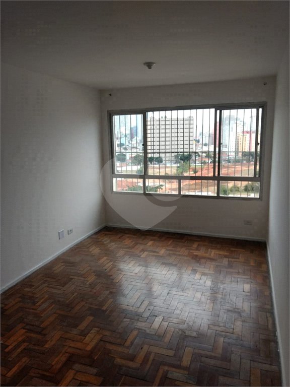 Apartamento à venda com 2 quartos, sendo 1 suíte, em Cambuci, São Paulo, SP