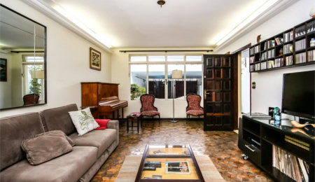 Casa à venda com 3 quartos, sendo 1 suíte, em Alto da Lapa, São Paulo, SP