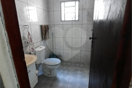 Casa à venda com 3 quartos, sendo 1 suíte,  em Vila Melchizedec, Mogi das Cruzes, SP
